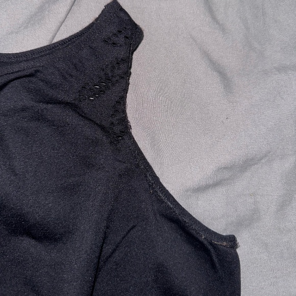 Women's Sports Bra - Black - Stretchy - US Women's Small - Picture 4 of 5